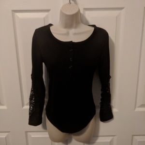 Lacey arm half button top